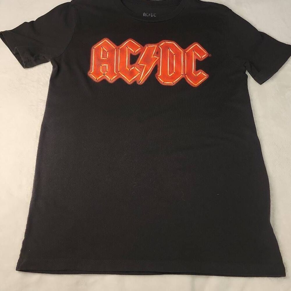 AC/DC Black Tshirt With Graphics Size XL